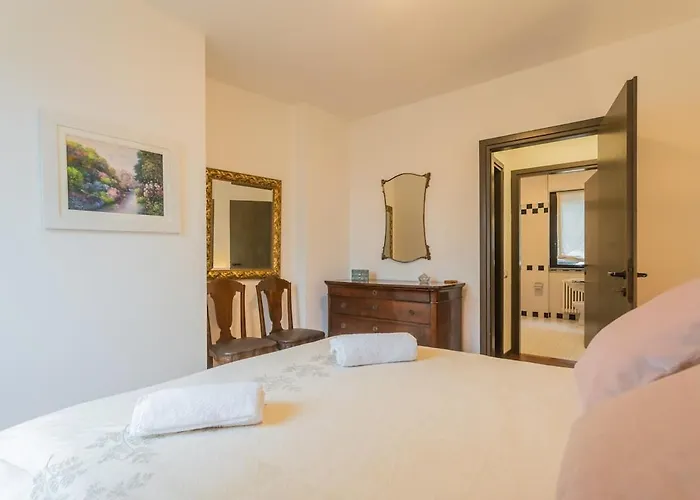 Apartament Lara Campione dʼItalia